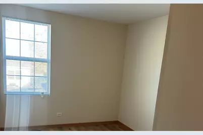 990 Celebration Drive, Aurora, IL 60504 - Photo 8