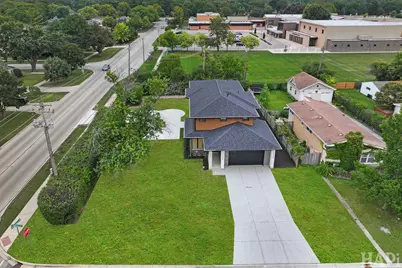 2700 Fontana Drive, Glenview, IL 60025 - Photo 56