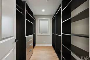 2700 Fontana Dr, Glenview, IL 60025 - Photo 30