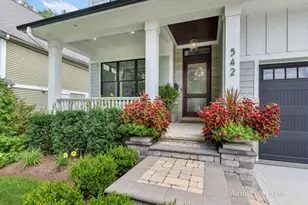 [Address not provided], Naperville, IL 60563 - Photo 4