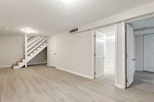 201 W Potomac Ave, Lombard, IL 60148 - Photo 26