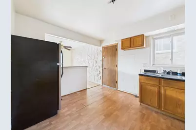 235 32nd Avenue, Bellwood, IL 60104 - Photo 8