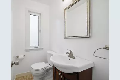 104 E Lincoln Street, Mount Prospect, IL 60056 - Photo 8