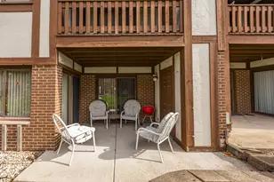 911 Patricia Ln, Crete, IL 60417 - Photo 24