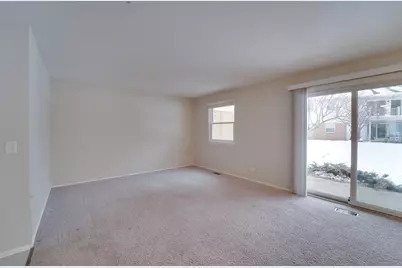 160 Stirling Lane #X1, Schaumburg, IL 60194 - Photo 6