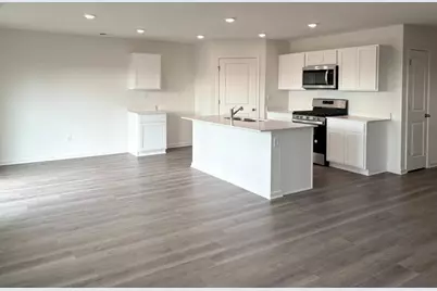 2269 Redwood Trail, Wonder Lake, IL 60097 - Photo 4