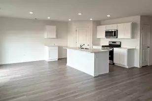 2269 Redwood Trl, Wonder Lake, IL 60097 - Photo 4