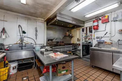 1001 E Main Street, Ottawa, IL 61350 - Photo 24