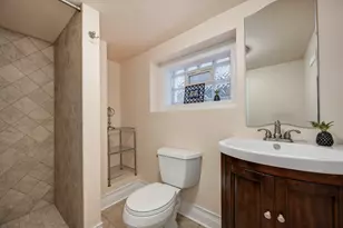 6316 N Magnolia Ave, Chicago, IL 60660 - Photo 40