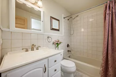 6316 N Magnolia Avenue, Chicago, IL 60660 - Photo 32