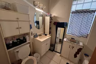 1842 S Drake Ave, Chicago, IL 60623 - Photo 4