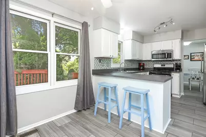 3 Hickory Oaks Court, Bolingbrook, IL 60490 - Photo 8