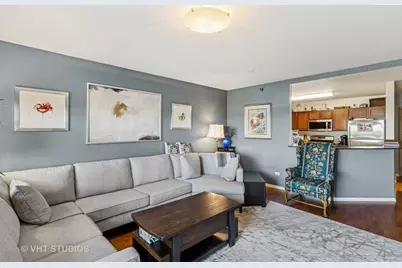 390 W Mahogany Court #606, Palatine, IL 60067 - Photo 4