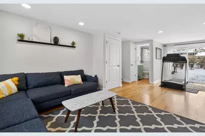 [Address not provided], Wheeling, IL 60090 - Photo 16