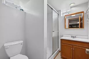 [Address not provided], Wheeling, IL 60090 - Photo 26