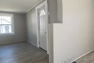 410 W 5th St, Sterling, IL 61081 - Photo 10