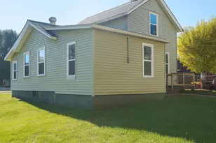 410 W 5th St, Sterling, IL 61081 - Photo 16