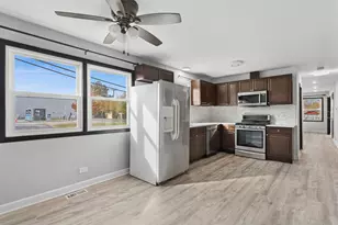 55 W Ann St, Lombard, IL 60148 - Photo 10