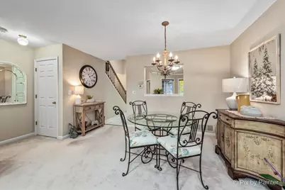 250 Lynwood Lane, Bloomingdale, IL 60108 - Photo 8