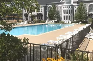 250 Lynwood Ln, Bloomingdale, IL 60108 - Photo 38