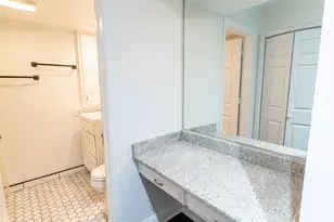 905 Center St, Des Plaines, IL 60016 - Photo 10