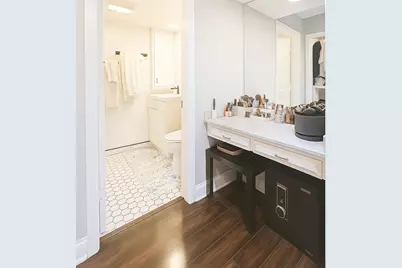 905 Center Street #208, Des Plaines, IL 60016 - Photo 6