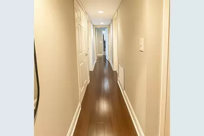 905 Center Street #208, Des Plaines, IL 60016 - Photo 4