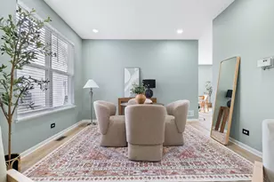 2197 Wilson Creek Cir, Aurora, IL 60503 - Photo 6