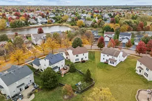 2197 Wilson Creek Cir, Aurora, IL 60503 - Photo 40