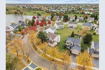 2197 Wilson Creek Circle, Aurora, IL 60503 - Photo 4