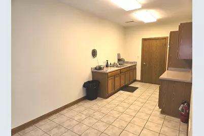 211 E Il Route 38 Highway, Rochelle, IL 61068 - Photo 4