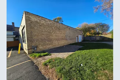 1012 Washington Street, Waukegan, IL 60085 - Photo 6