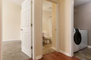 6538 Commonwealth Dr, Loves Park, IL 61111 - Photo 12