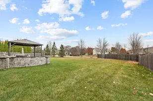 7 Snead Ct, Bolingbrook, IL 60490 - Photo 34
