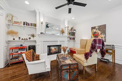 3733 W Sunnyside Avenue, Chicago, IL 60625 - Photo 8