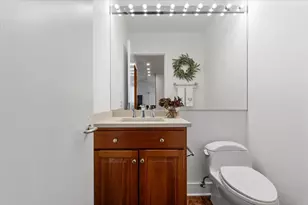 990 N Lake Shore Dr, Chicago, IL 60611 - Photo 22