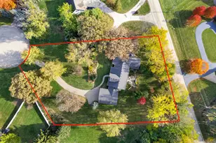 43W140 Campton Hills Rd, Elburn, IL 60119 - Photo 4