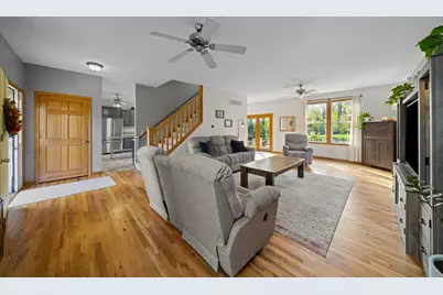 43W140 Campton Hills Road, Elburn, IL 60119 - Photo 6