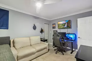 852 W Grace St, Chicago, IL 60613 - Photo 12