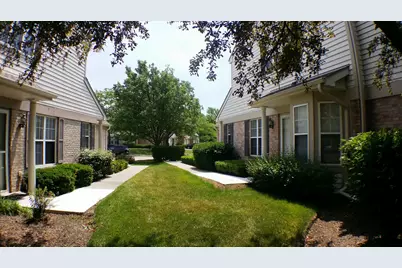 1934 Heron Avenue #D, Schaumburg, IL 60193 - Photo 2