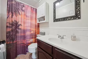 2005 S Finley Rd, Lombard, IL 60148 - Photo 10