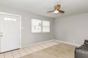 5141 S Carpenter St, Chicago, IL 60609 - Photo 2