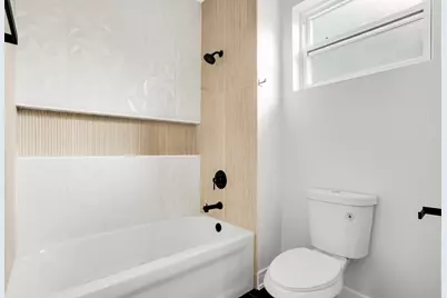 843 N Lorel Avenue, Chicago, IL 60651 - Photo 16