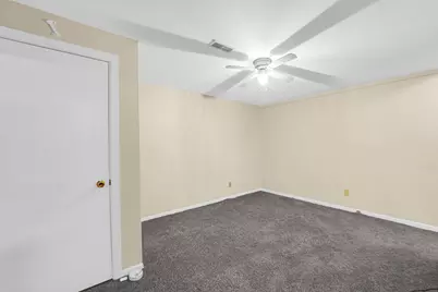 192 S Joslyn Street, Cortland, IL 60112 - Photo 10