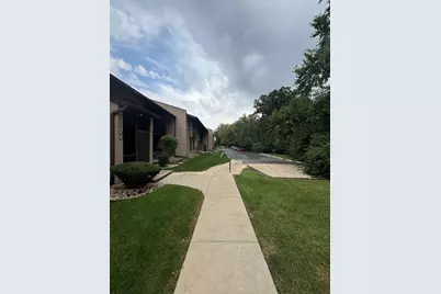 1050 Holbrook Road #1H, Homewood, IL 60430 - Photo 14