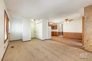 30W171 Maplewood Ct, Warrenville, IL 60555 - Photo 10