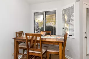 1068 Mattande Ln, Naperville, IL 60540 - Photo 6