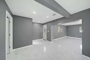 503 W Winfield St, Morrison, IL 61270 - Photo 4