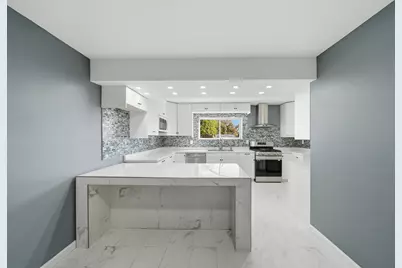 503 W Winfield Street, Morrison, IL 61270 - Photo 6