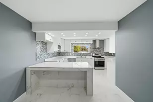 503 W Winfield St, Morrison, IL 61270 - Photo 6